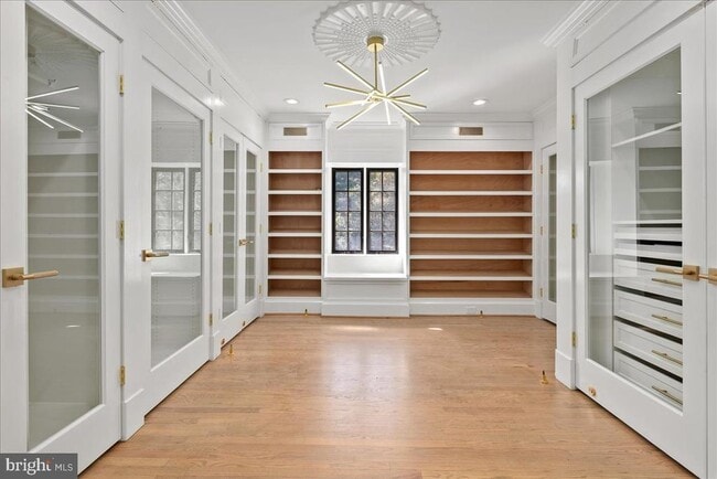 Building Photo - 10816 Barn Wood Ln