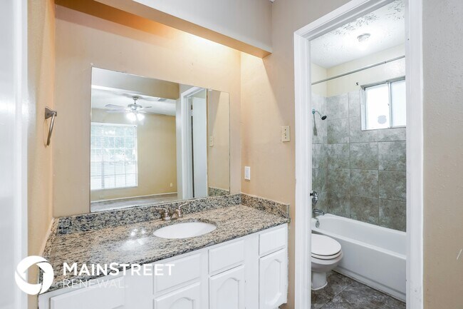 Building Photo - 4302 Stonehenge Trail
