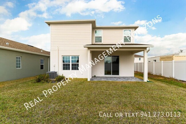 Building Photo - 14418 Crimson Ave