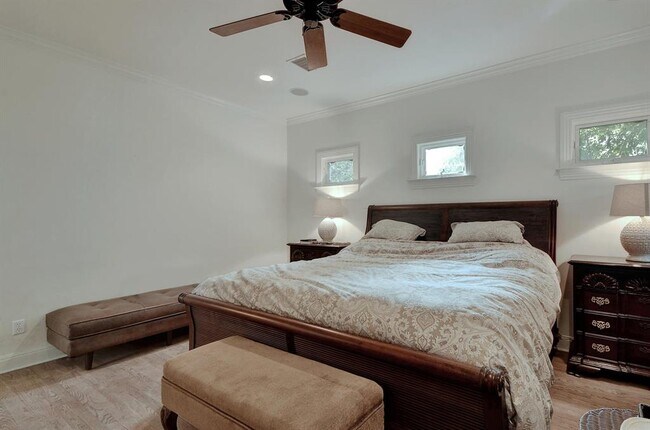 Building Photo - 5018 Shoal Creek Blvd
