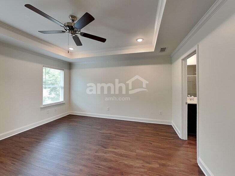 Building Photo - 3791 Blackshear Pl