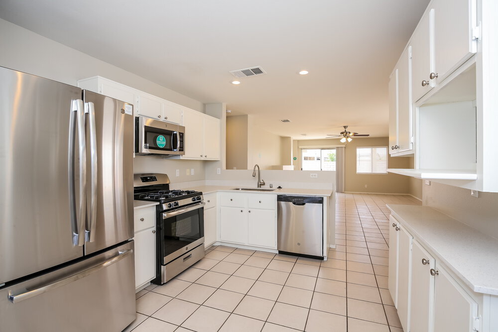 Building Photo - 865 Adobe Flat Dr