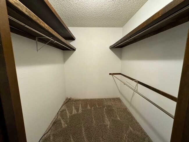 Building Photo - Comfy & Spacious 3 Bed Home! Mesa School District!