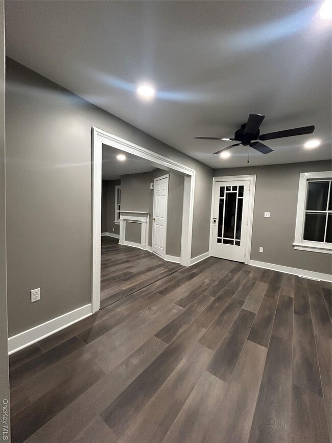 Building Photo - 134 N Liberty Dr