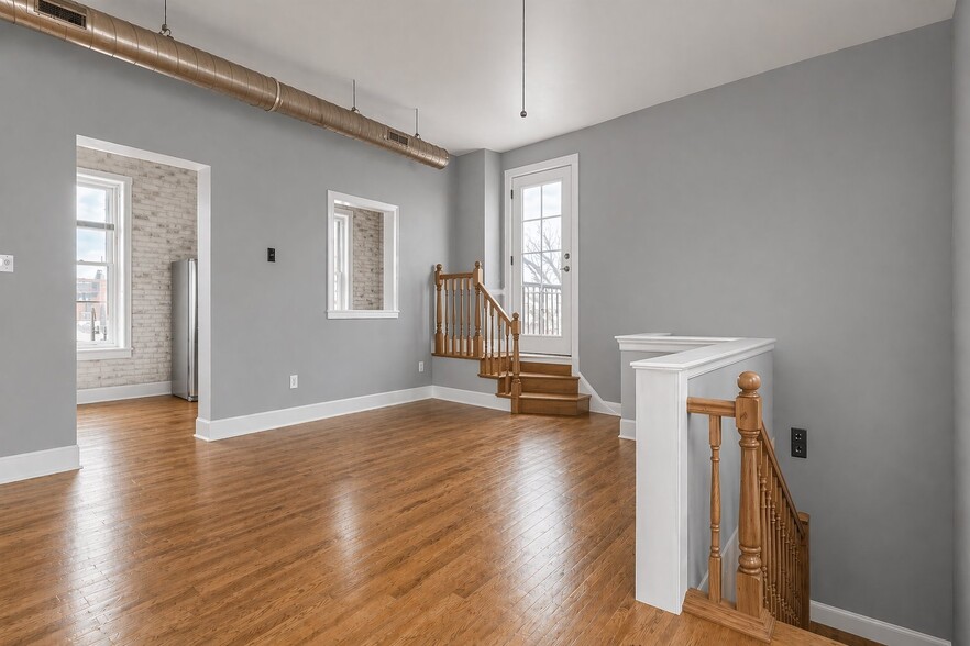 Building Photo - 124 W Bank St