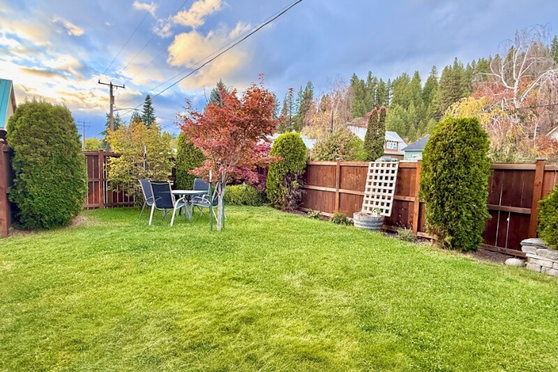 Building Photo - 315 N Wright Ave