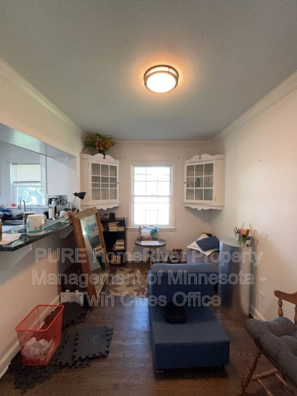 Building Photo - 2632 Toledo Ave S