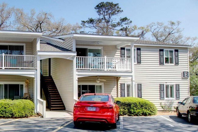 Building Photo - 850 Mallery St