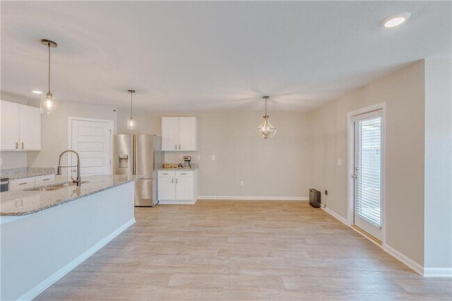 Building Photo - 20675 Mercury Dr