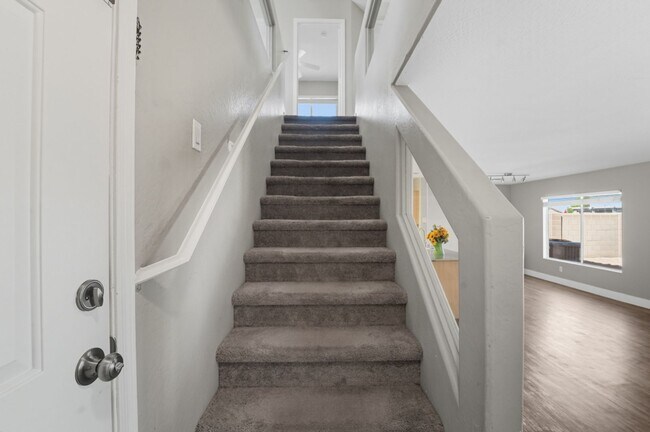 Building Photo - Charming El Mirage Rental – 3 Bedrooms, 2....