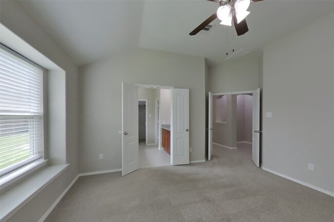 Building Photo - 13702 Sun Bear Ct