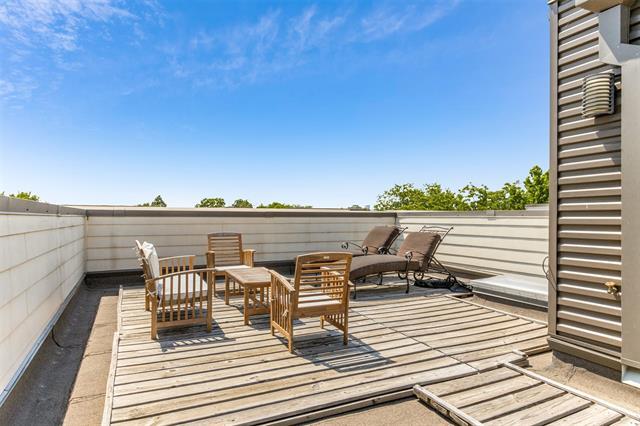 Building Photo - 4111 Newton Ave