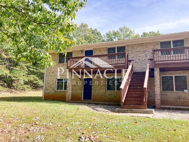 Building Photo - 1949 Sunnymeade Rd