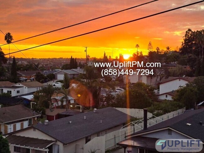 Building Photo - 1225 Capistrano Ave