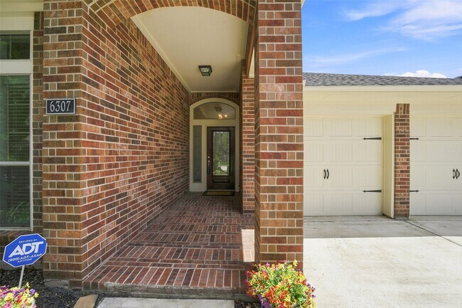 Building Photo - 6307 Teal Mist Ln