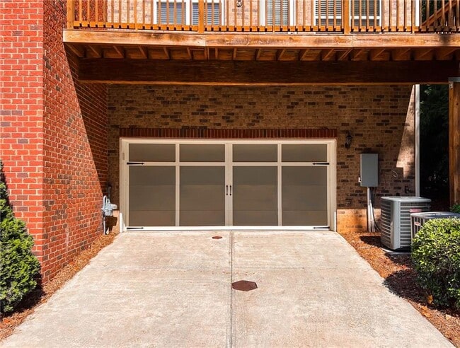 Building Photo - 3304 Ferncliff Ct