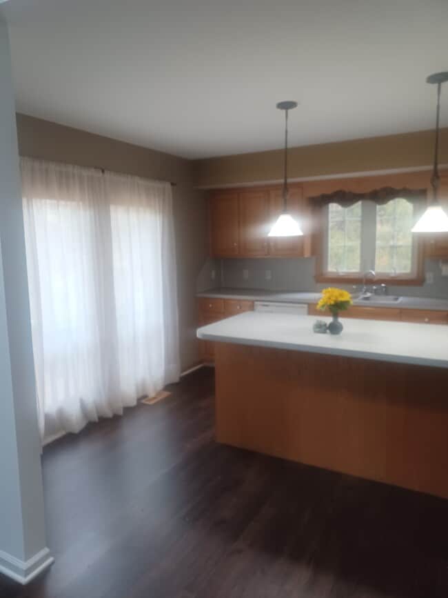 Building Photo - 108 Girard Ave