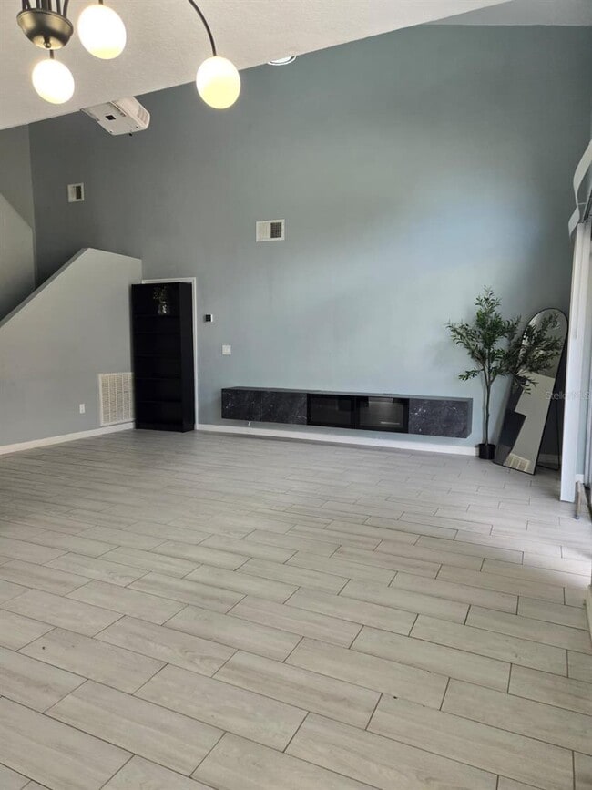 Building Photo - 410 Otter Creek Dr