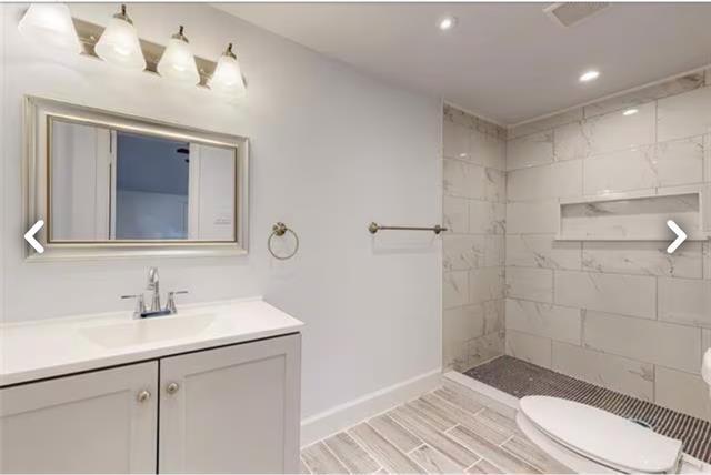 Building Photo - 11549 Desdemona Dr
