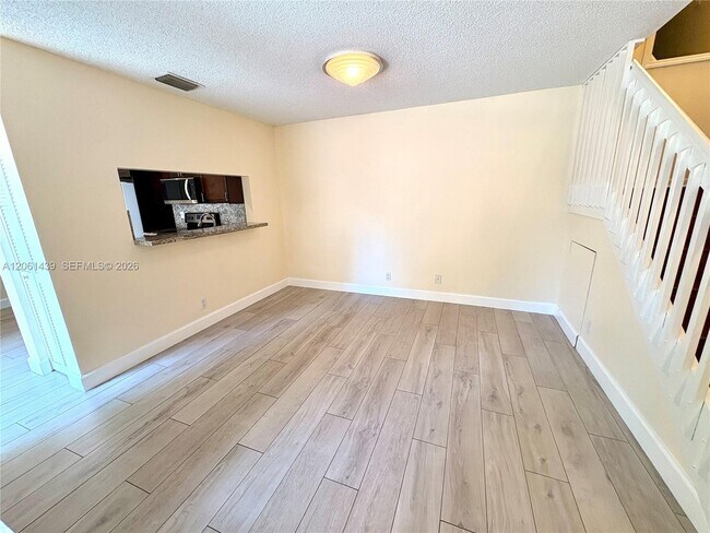 Building Photo - 11196 Longboat Dr