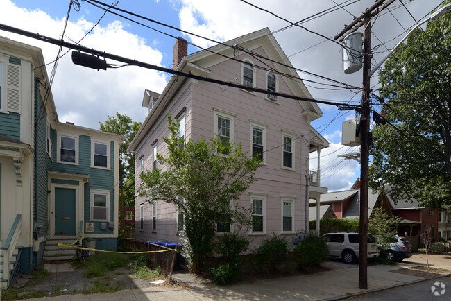 Building Photo - 173-175 Williams St