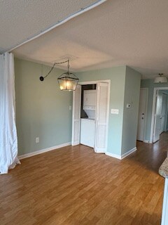 Building Photo - 510 Fairwood Lakes Dr