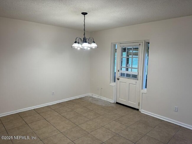Building Photo - 3922 Ribault River Ln