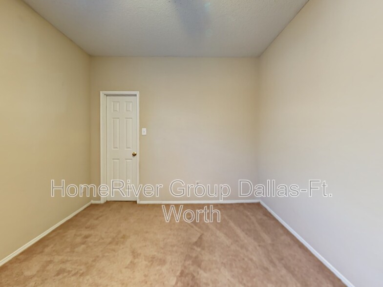 Building Photo - 10613 Gleneagles Ln