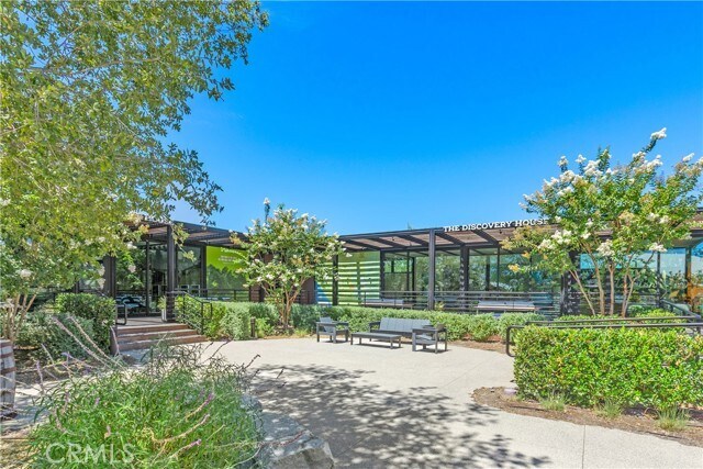 Building Photo - 102 Sencillo Pl
