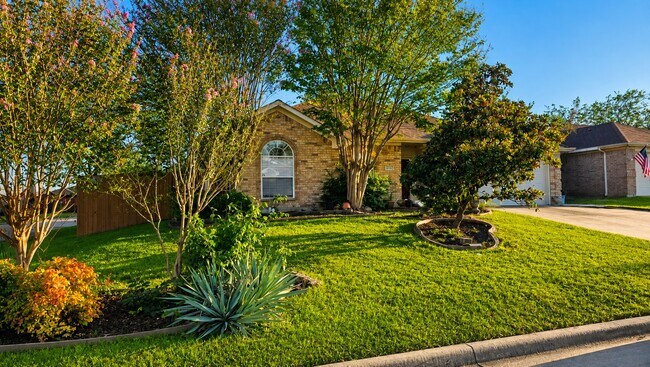 Building Photo - 3112 Rustic Meadow Trail