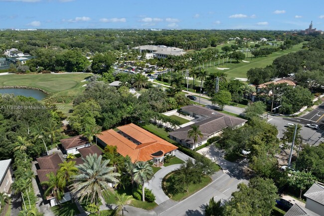 Building Photo - 4806 University Dr