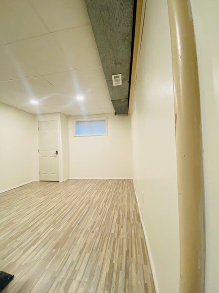 Building Photo - 5504 Q