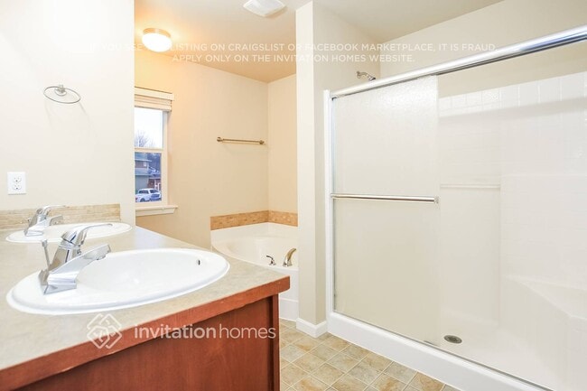 Building Photo - 23417 77th Ave E