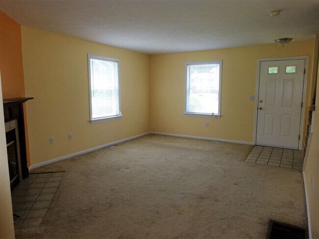 Building Photo - 88 Cadogan Way