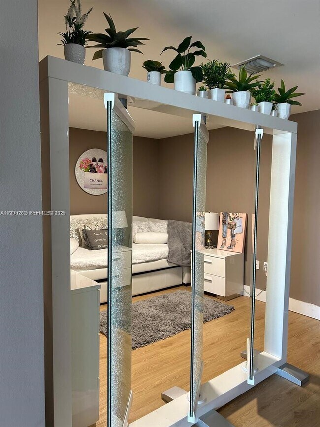 Building Photo - 50 Biscayne Blvd