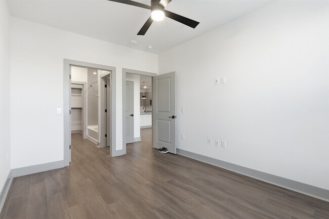 Building Photo - 1950 Winrock Blvd