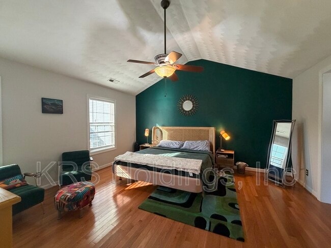 Building Photo - 516 Bells Hollow Ct