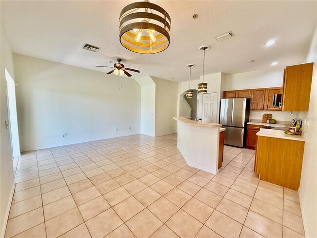 Building Photo - 4106 Crabtree Ave