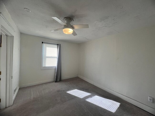 Building Photo - 524 Highland Pike