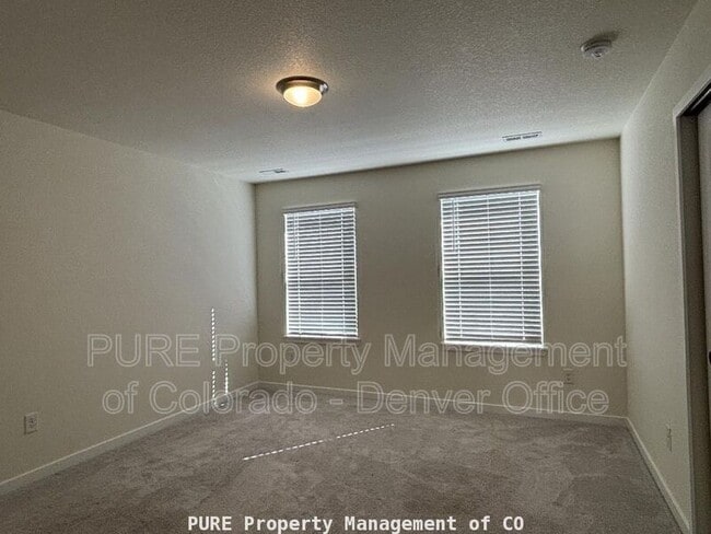 Building Photo - 933 S Eaton Park Way