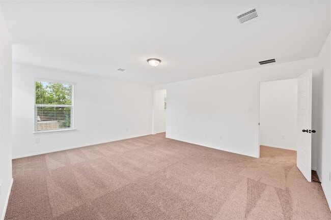 Building Photo - 210 McGinnis Trl