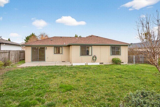 Building Photo - 1517 Westfield Way