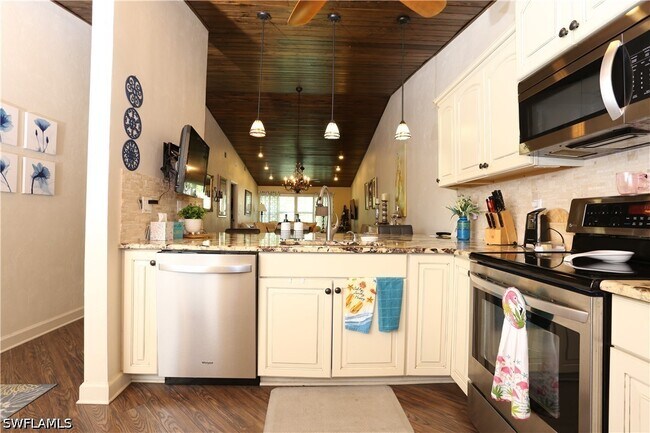 Building Photo - 3563 Antarctic Cir