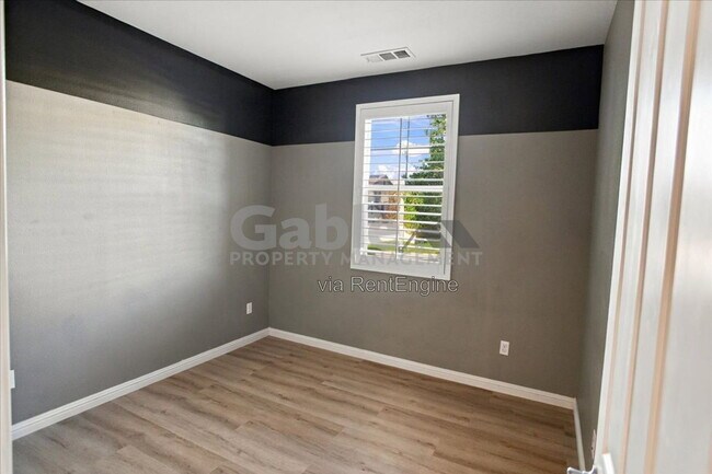 Building Photo - 29061 Sterling Ln