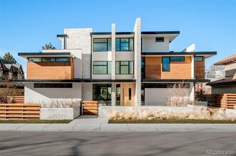 Building Photo - 121 S Dexter St