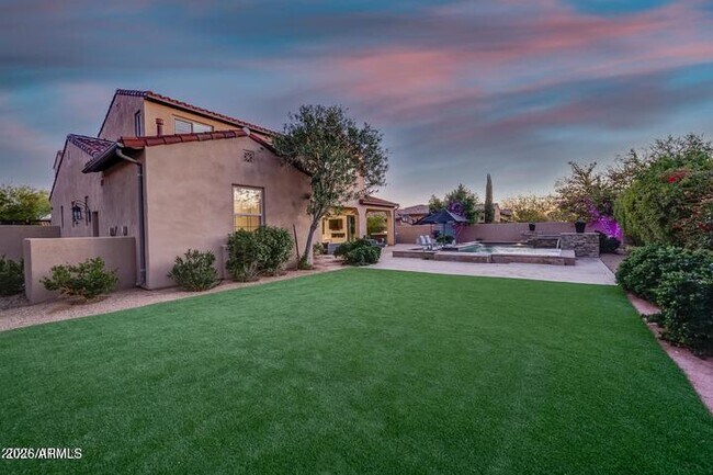 Building Photo - 8280 E Tailfeather Dr