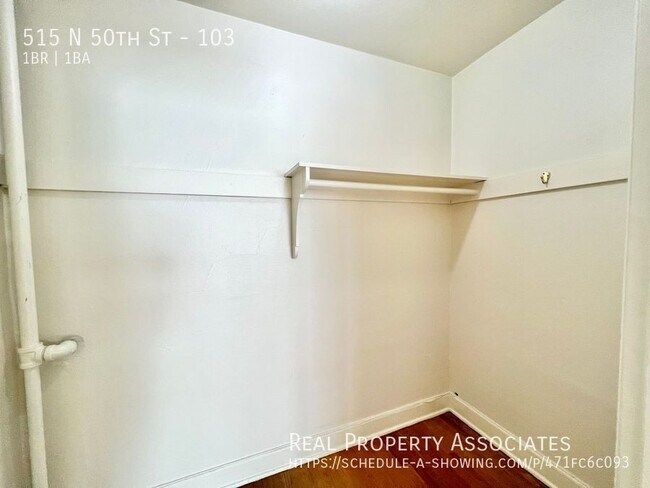 Building Photo - 515 N 50th St