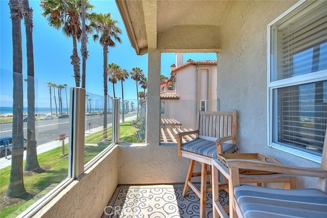 Building Photo - 1400 Pacific Coast Hwy