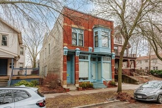 Building Photo - 1730 N Franklin Pl