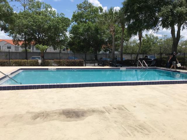 Building Photo - 6110 Curry Ford Rd